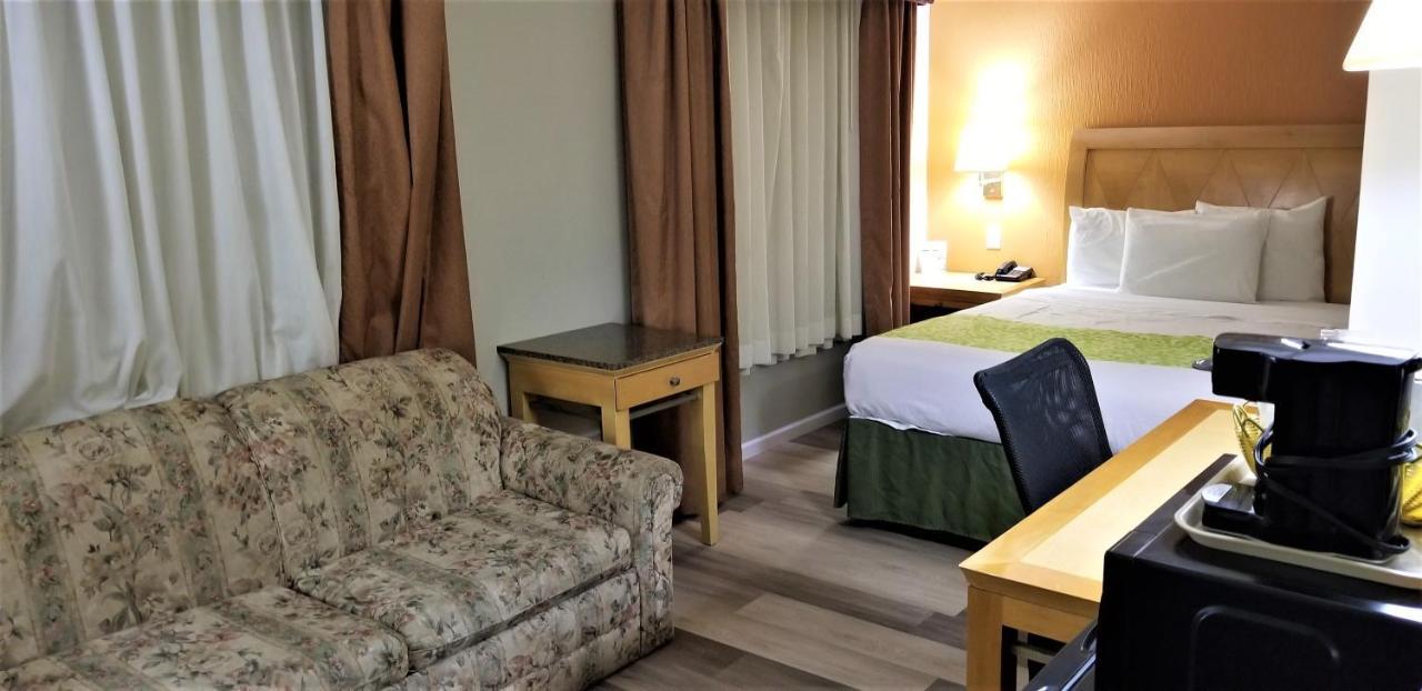 Lyons Inn 외부 사진