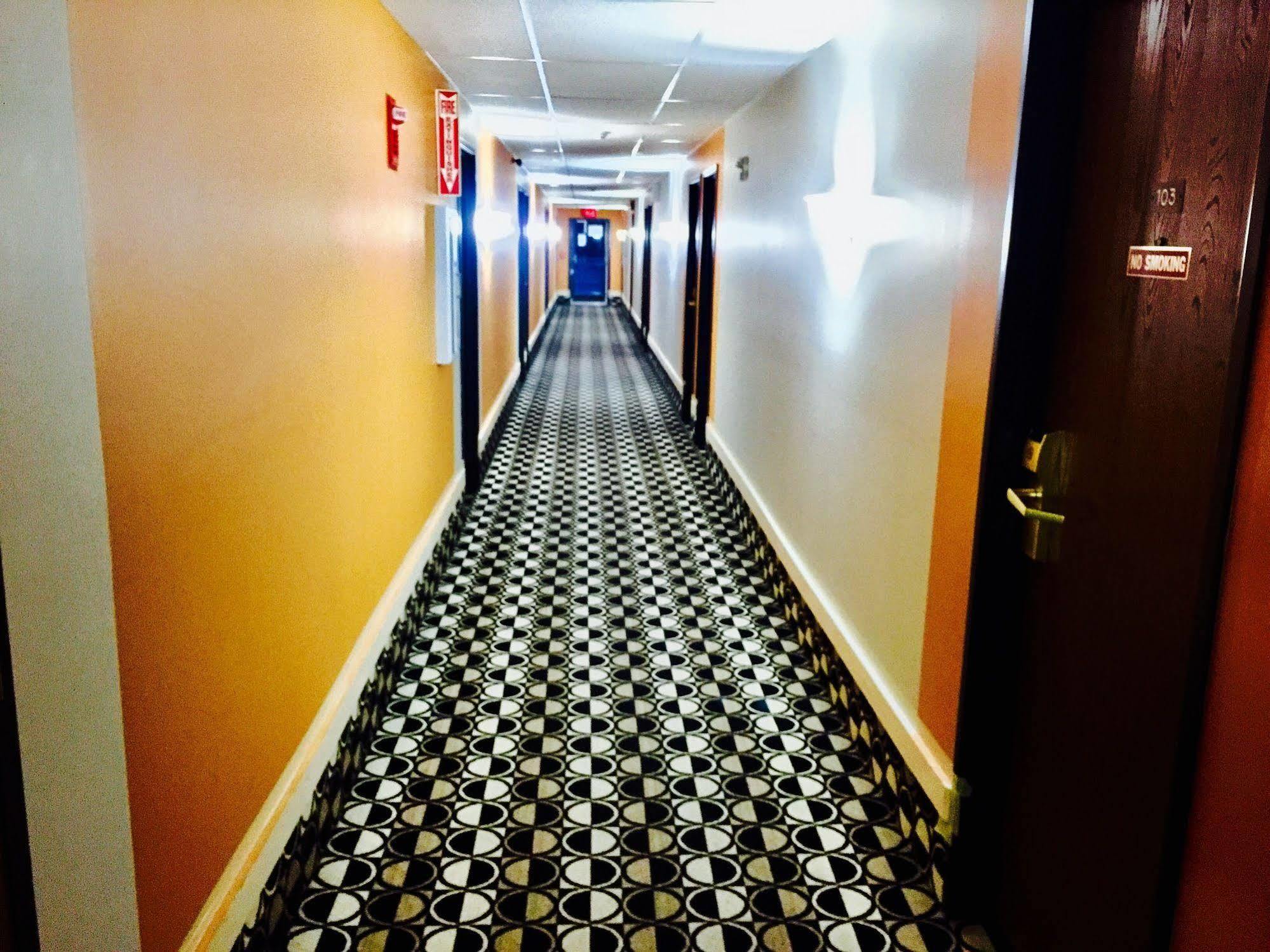 Lyons Inn 외부 사진